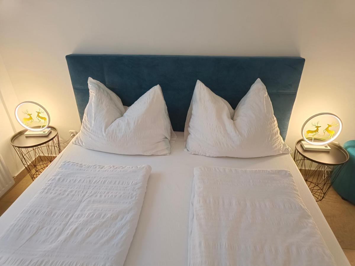 Ruyi Holiday Sopron Eksteriør bilde