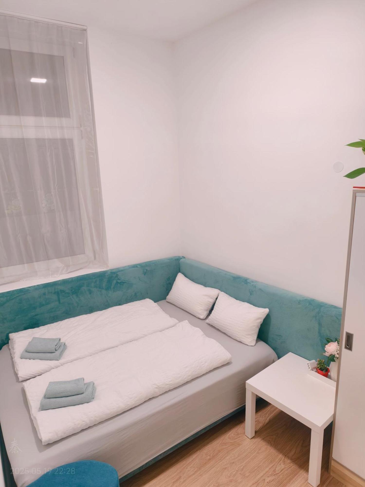 Ruyi Holiday Sopron Eksteriør bilde